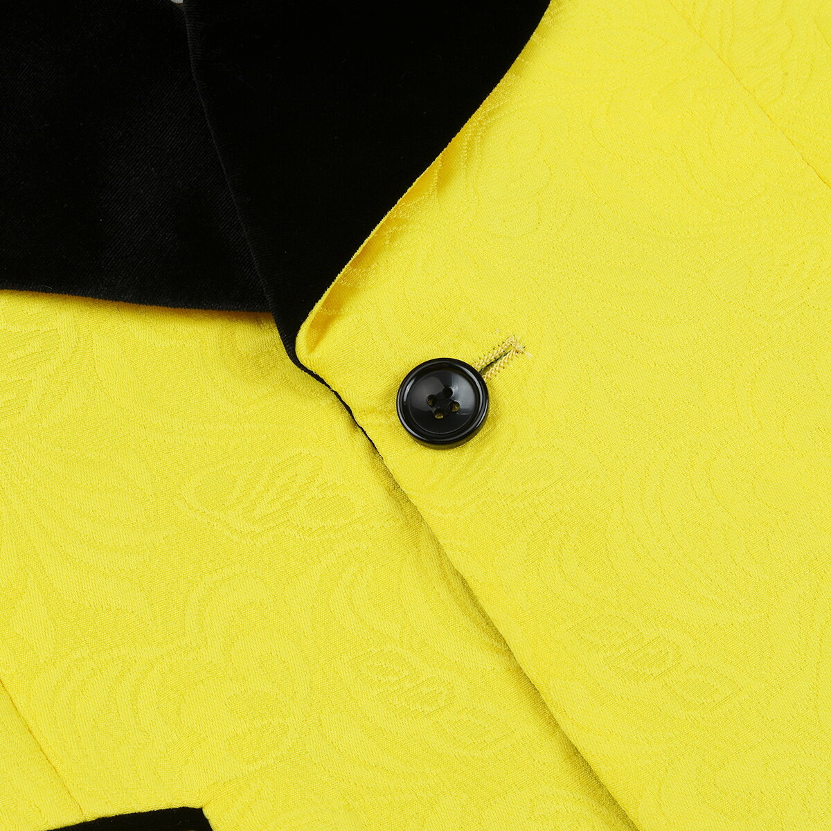 3-Piece Paisley Yellow Suit Shawl Collar Suit