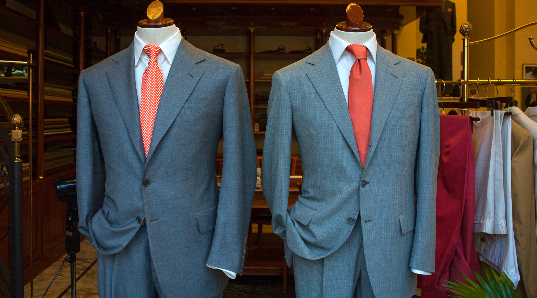 Suits That Wow: Unveiling Men's Style Secrets
