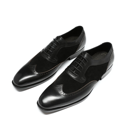 Herrenschuhe mit spitzer Spitze, britischer Business-Brogue, geschnitztes Leder, Schwarz